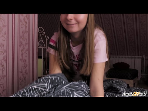 ❤️ Blondynka obciąga swojemu BFF głęboko i dostaje spermę do ust ☑ Porn video at us ﹏